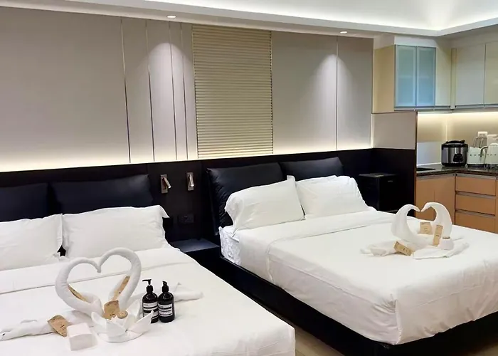 Apartment Venice Luxe Twin Bed ,pool, Kitchen For Max Of 3 Guests Only Manila